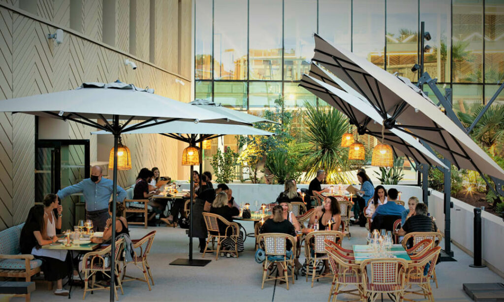 MARLOE-BIARRITZ_Terrasse_cyrilgarrabos2021
